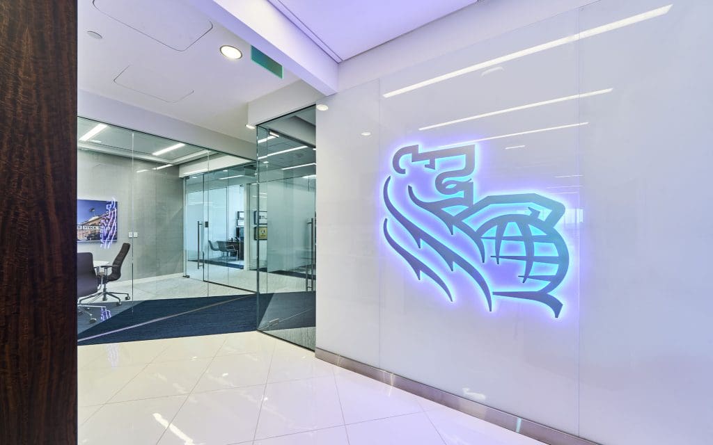 Dreamwalls Backpainted Glass at RBC Fort Worth-03